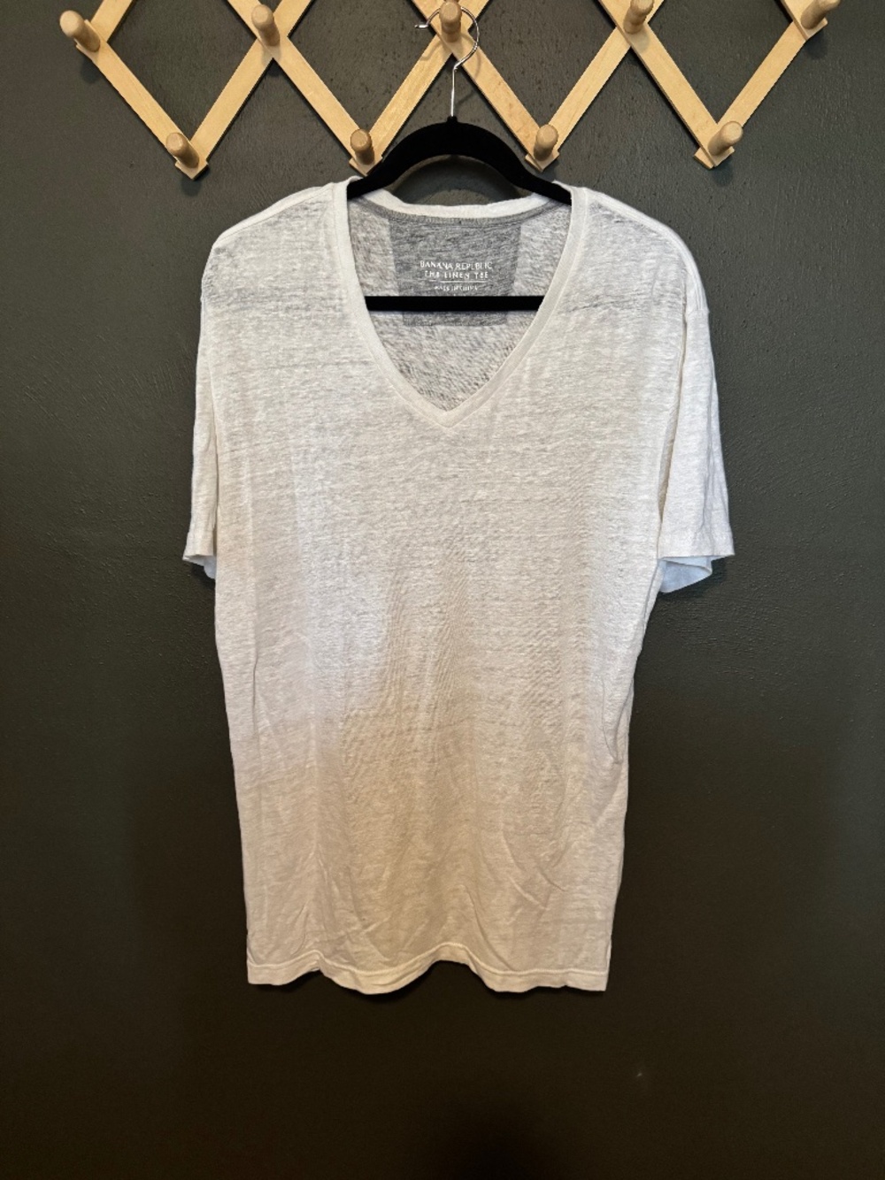 Banana Republic Linen tee